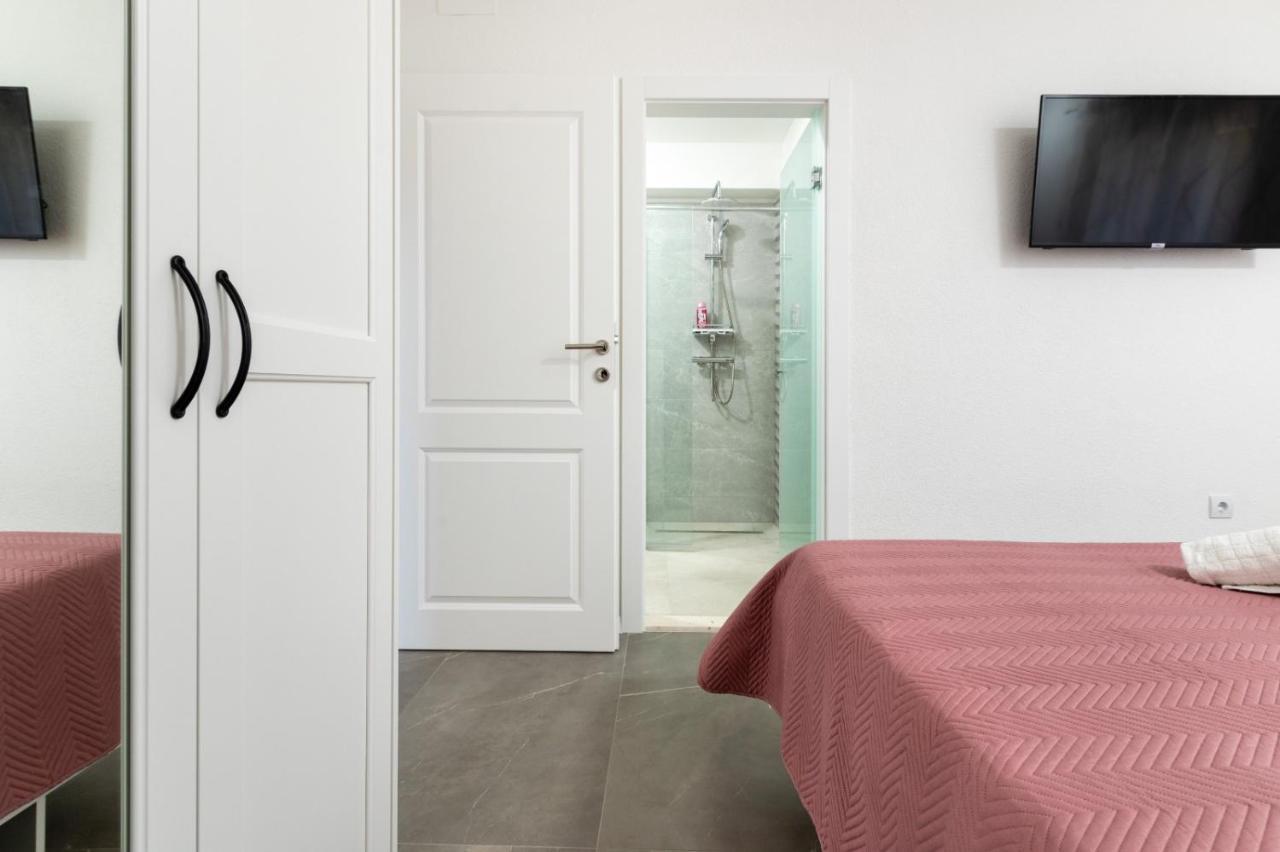 Apartment Vuletin Kaštela Eksteriør billede